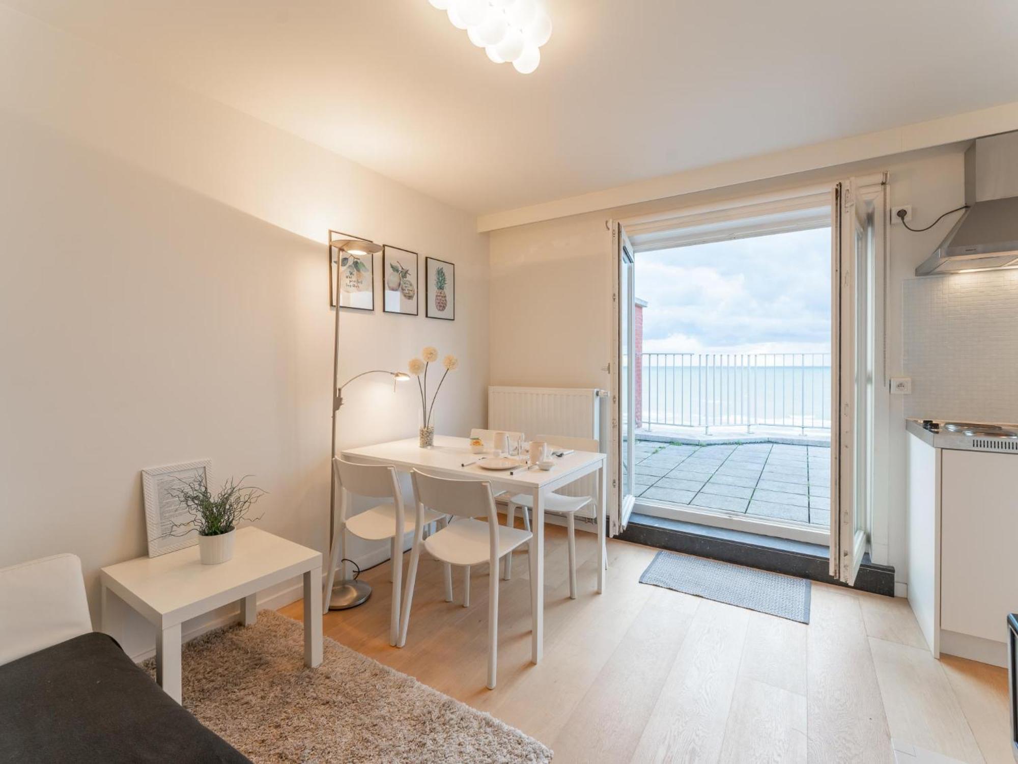 10 Hoog Aan Zee Apartment Middelkerke Exterior photo